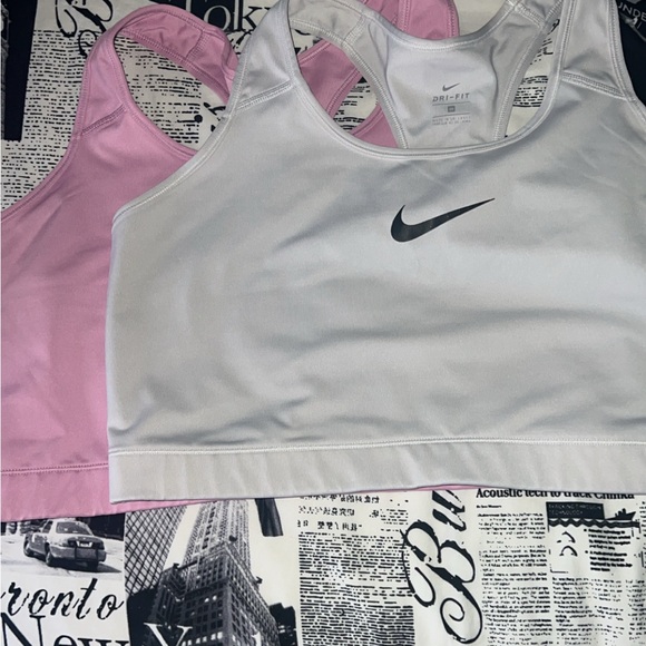 Nike White and Pink Sports Bras 3X - Picture 2 of 3